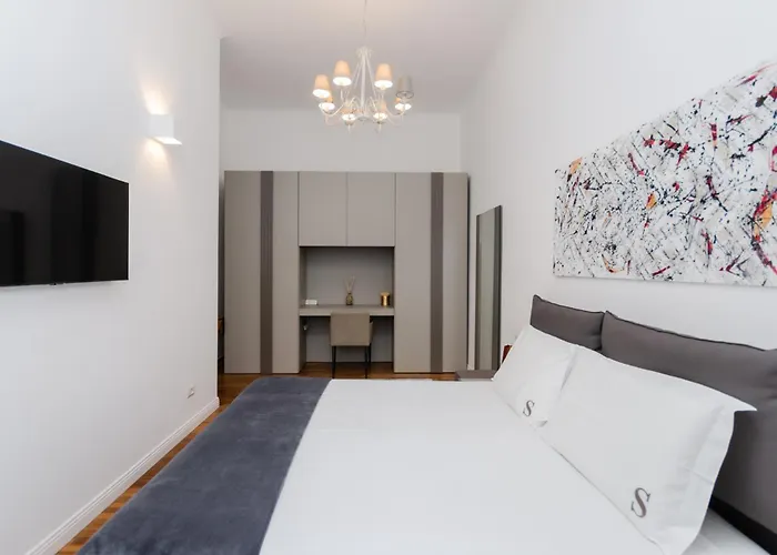 Apartman Seveso 35 *