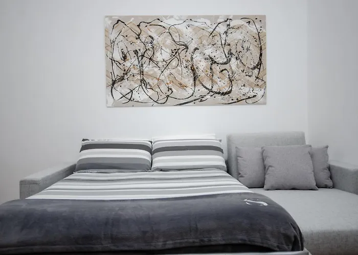 Apartman Seveso 35 *